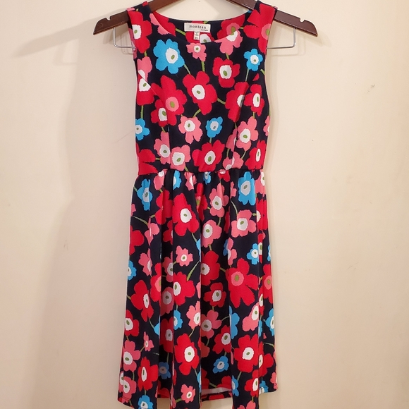 Lovely Floral Dress - Picture 1 of 4